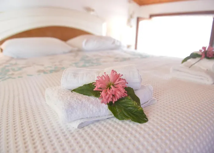 Feriehus Eleni Perithia By Corfuescapes Agios Spyridon (Corfu)