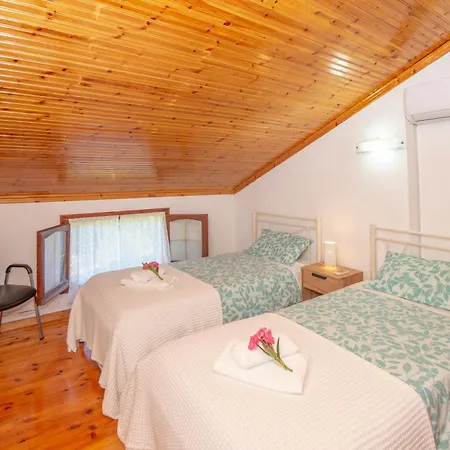 Holiday home Eleni Peritheia By Corfuescapes