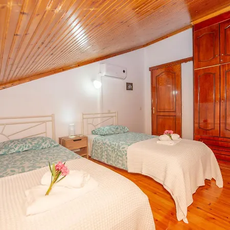 Eleni Peritheia By Corfuescapes Holiday home Agios Spyridon (Corfu)